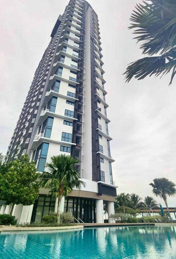 C1113 Almas Suites Galaxy Space Netflix By Stay นุสาจายา ภายนอก รูปภาพ
