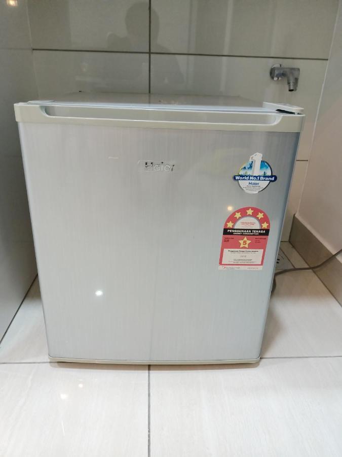 C1113 Almas Suites Galaxy Space Netflix By Stay นุสาจายา ภายนอก รูปภาพ